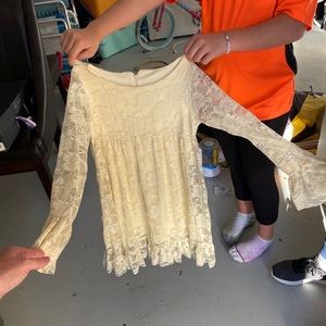 Girls Ivory lace dress